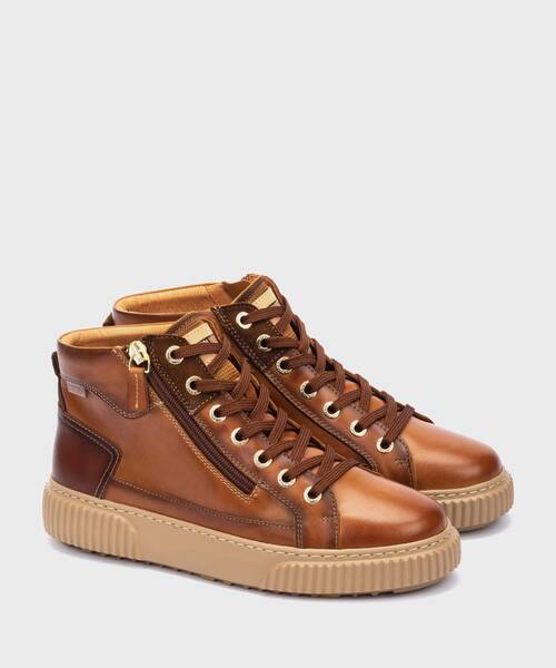 Sneakers | RIELLS W4Z-8584C3 | BRANDY | Pikolinos